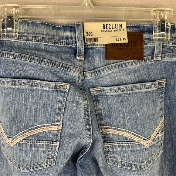 Reclaim Light Wash Regular Bootcut Jeans New with Tags - Picture 4 of 7